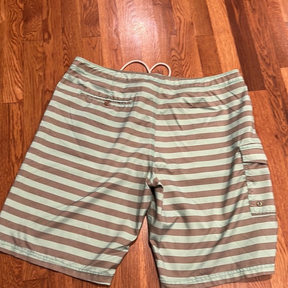 Oneill Men’s Board shorts - Picture 2 of 3